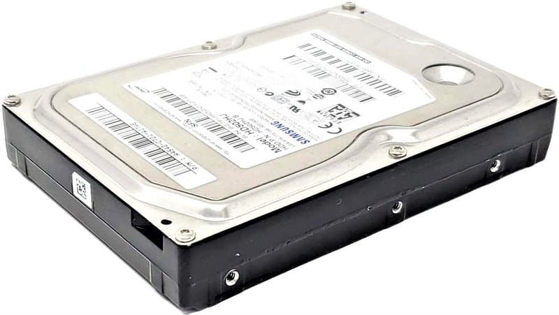 Toshiba 500GB  - 3.5" SATA Hard Drives – Free Installation with Any CCTV Kit or Package -Ideal for 24/7 continuous recording thumbnail 3