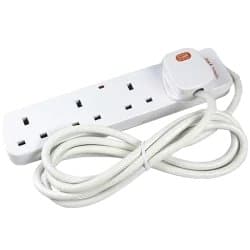6 Way Power Extension Lead 5m UK Mains Socket Strip - Image 1